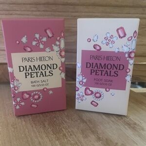 Paris Hilton Diamond Petals Bath Salt and Foot Soak Set